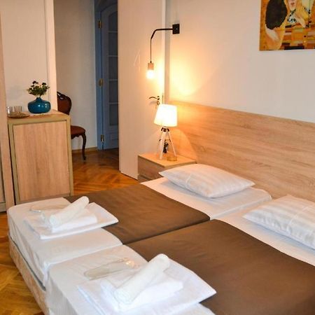 Piccolo Hotel Vake Τυφλίδα Εξωτερικό φωτογραφία